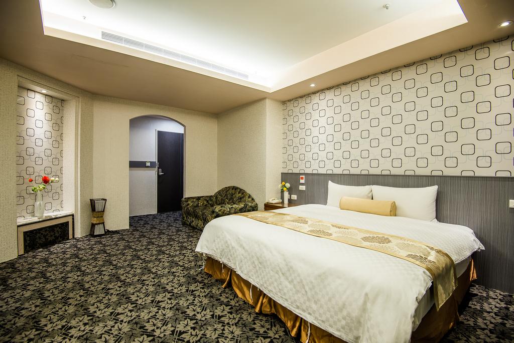 新北市推薦旅館｜下篇｜高隱私住宿 × 成人娛樂攻略