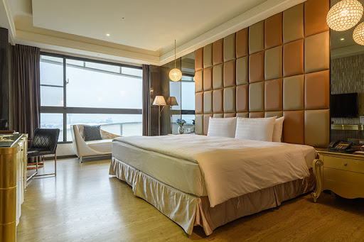 【2025 雲林私密旅宿全攻略】10 間必住飯店推薦｜在地夜生活＋雲林外送茶／定點茶全指南