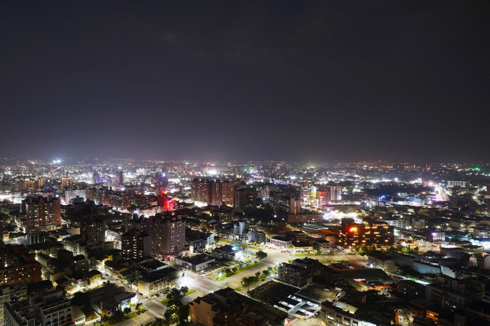 【2025 嘉義私密旅宿全攻略】10 間必住飯店推薦 在地夜生活＋嘉義外送茶／定點茶安全指南（下篇：TOP6–TOP10）