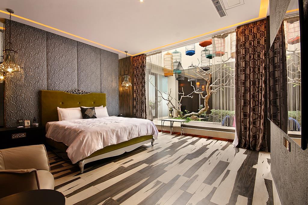 🏨 2025最新台中市汽車旅館推薦TOP5｜高隱私豪華房型＋台中外送茶定點茶享受全攻略