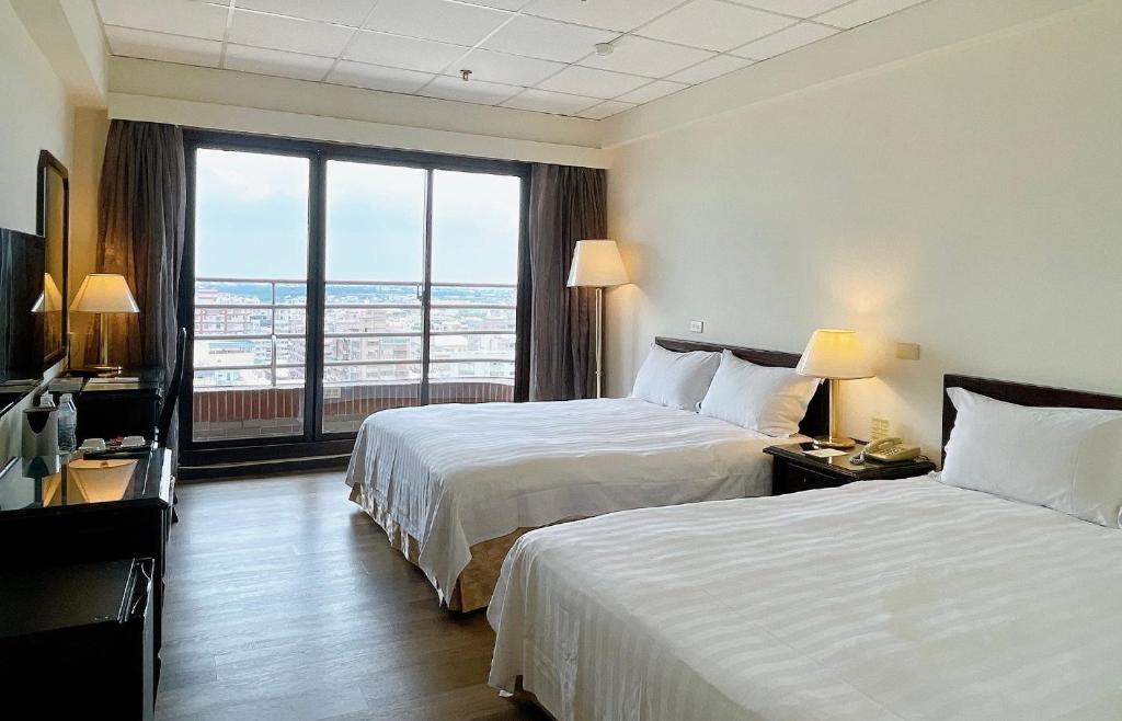 【2025 雲林私密旅宿全攻略】10 間必住飯店推薦｜在地夜生活＋雲林外送茶／定點茶全指南