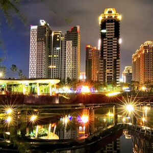 🏨 2025 台中夜遊住宿指南｜一中商圈、逢甲、西屯熱門旅館＋台中外送茶定點茶享受攻略