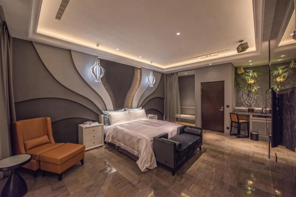 🏨 2025最新彰化市汽車旅館推薦TOP5｜高隱私豪華房型＋彰化外送茶定點茶享受全攻略