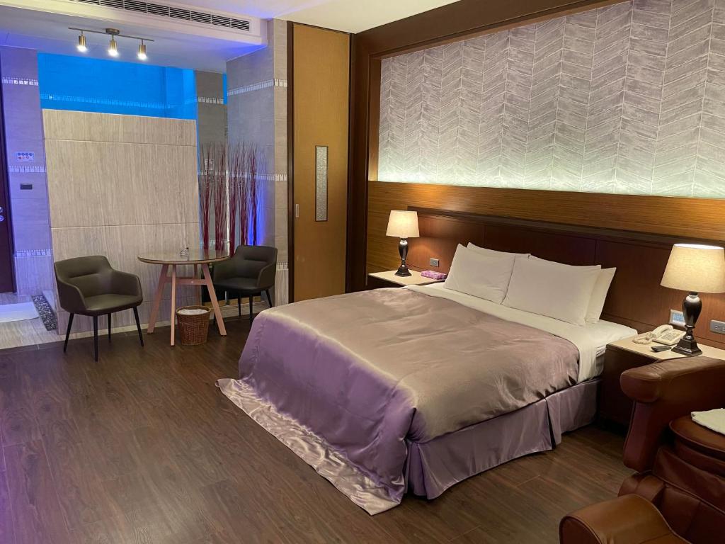 🏨 2025最新高雄汽車旅館推薦TOP5｜高隱私豪華房型＋高雄外送茶定點茶享受全攻略